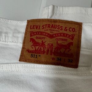Levi's Men's Skinny Jeans in White with Leather Patch